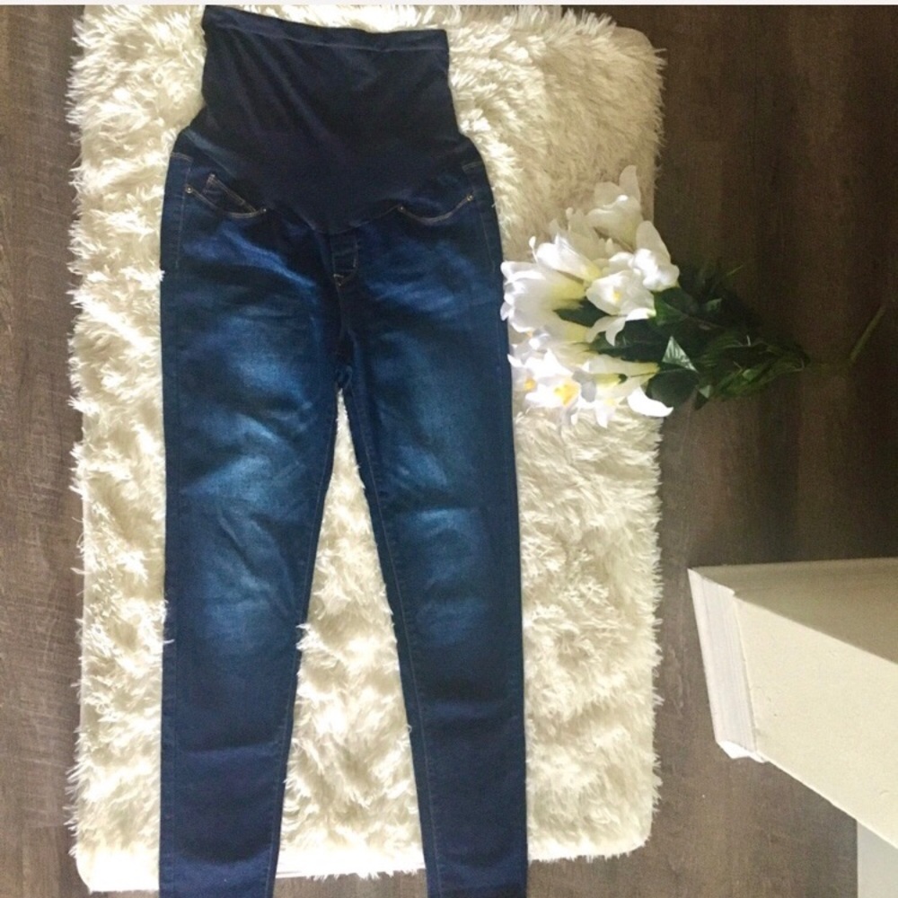 Belle & Sky maternity jeans